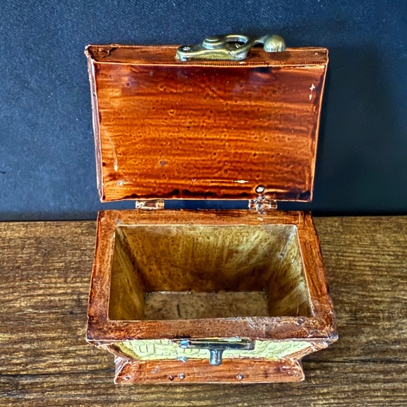 Small Trinket Box - Picture 13 of 13